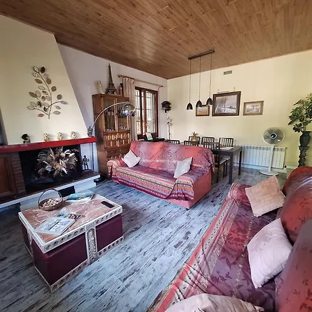 Holiday home Casa Acogedora Familiar Con Piscina